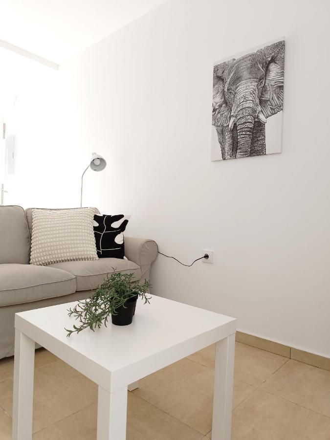 Sherry Suites V Apartamentos Parking Gratuito Херес-де-ла-Фронтера Екстер'єр фото
